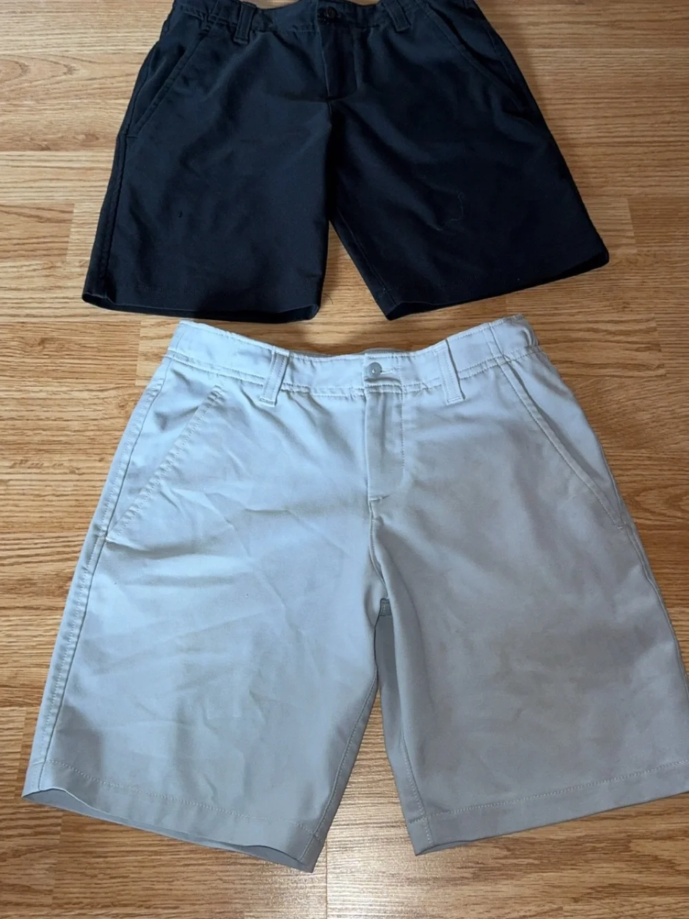 Under Armour Youth Performance/Golf Shorts - Grey and Black